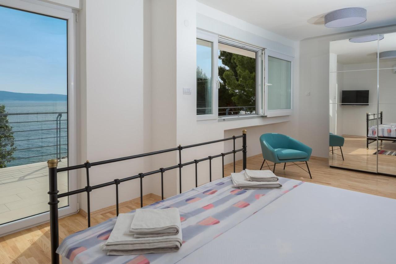 Absolute Beach Villa Omiš Extérieur photo
